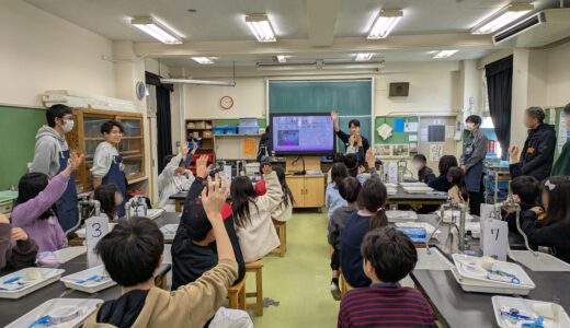 2025/2/15 光るぶんぶんごま@玉川小学校